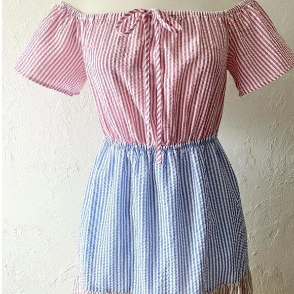 Urban Outfitters XS Off Shoulder Striped Seersucker Tiered Maxi Dress - Picture 6 of 7